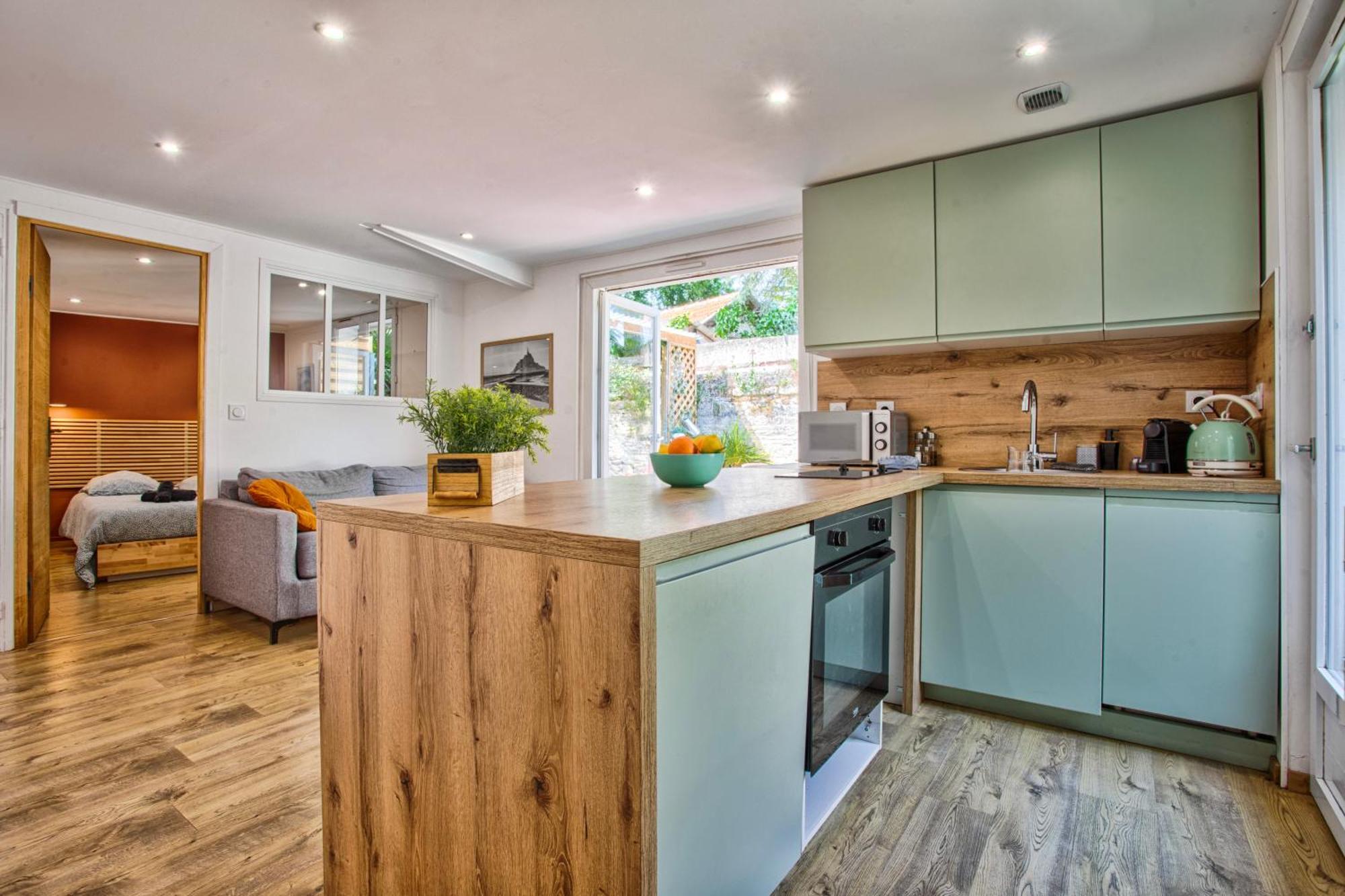 Appartement privé avec jacuzzi au coeur de Caen Exterior foto