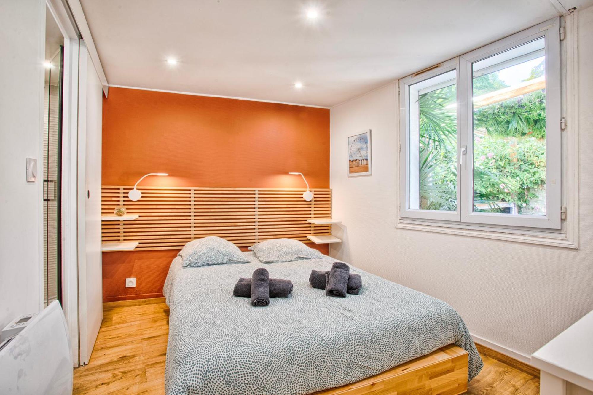 Appartement privé avec jacuzzi au coeur de Caen Exterior foto